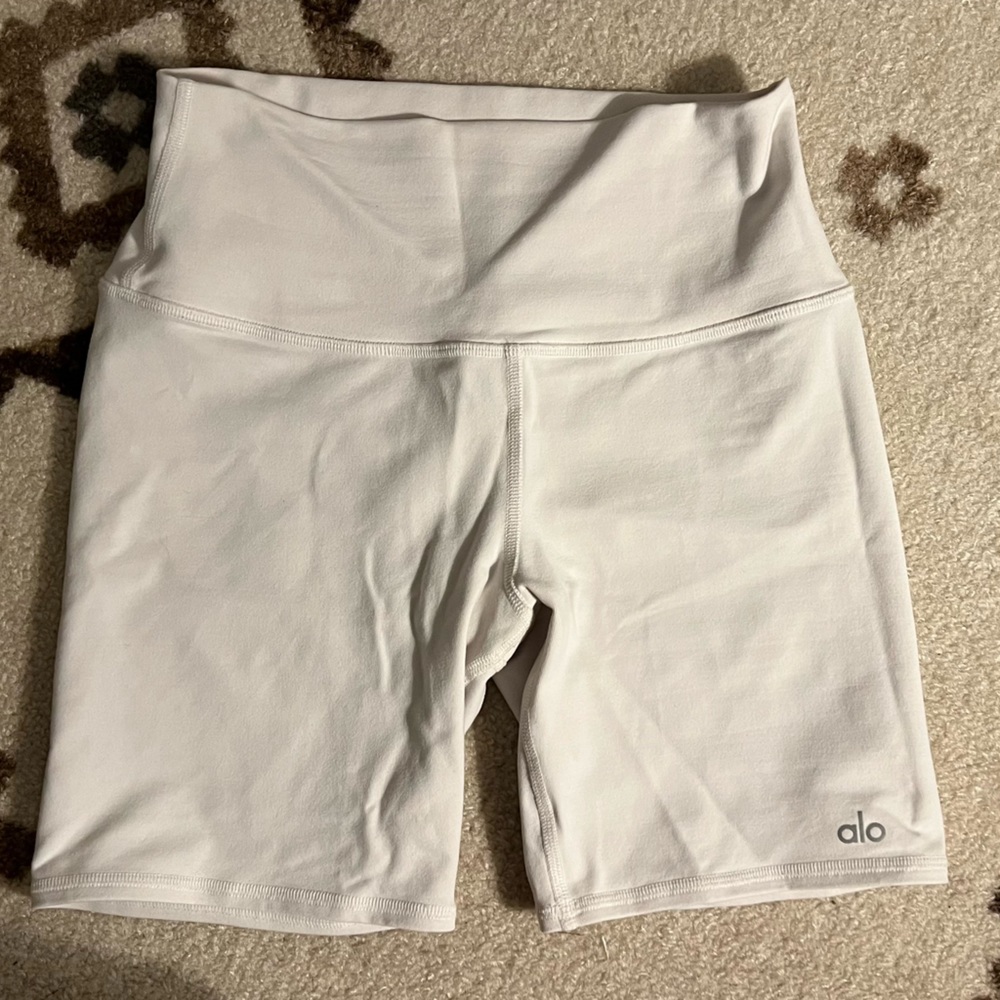 Alo 7" High-Waist Biker Short